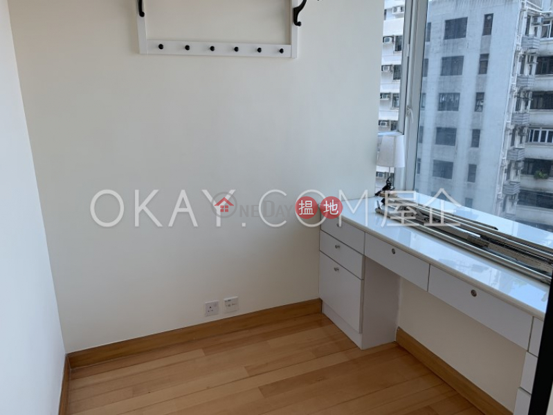 Practical 2 bed on high floor with sea views & balcony | Rental | 5 St. Stephen\'s Lane | Western District Hong Kong | Rental, HK$ 25,000/ month