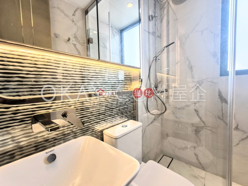 HK$ 37,000/ month 160-162 Queen\'s Road West Western District Popular 2 bedroom with balcony | Rental