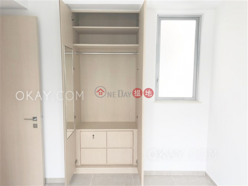 HK$ 35,000/ month Resiglow Pokfulam Western District Popular 2 bedroom with balcony | Rental