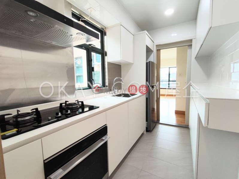 HK$ 33,000/ month | Dragon Court, Western District, Rare 2 bedroom in Mid-levels West | Rental