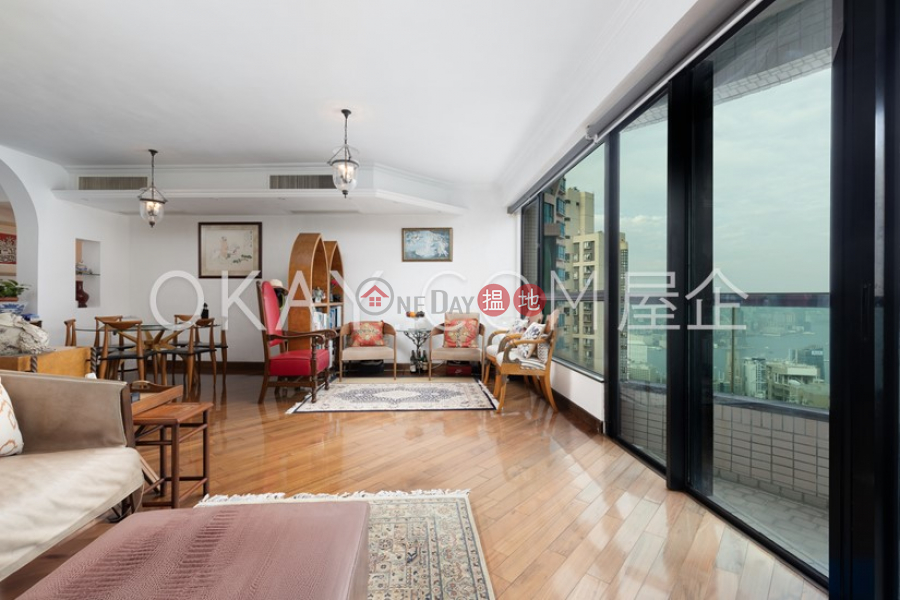 Property Search Hong Kong | OneDay | Residential Rental Listings | Exquisite 3 bed on high floor with harbour views | Rental