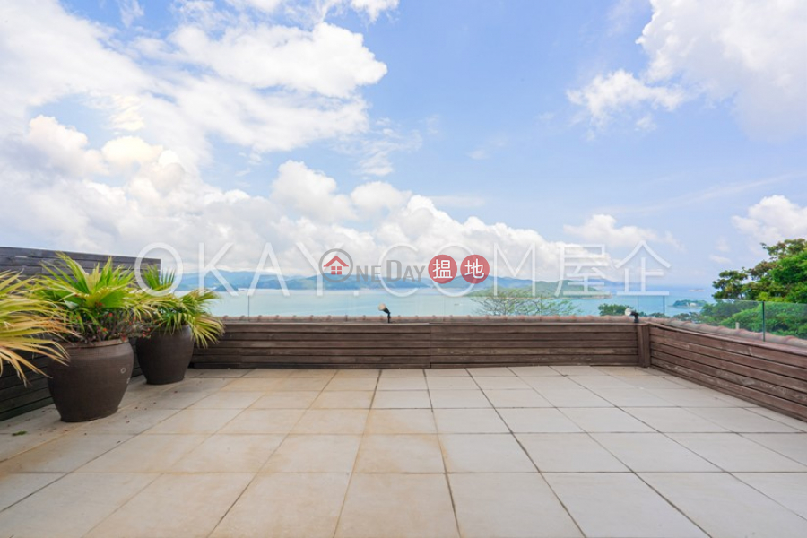Stylish house with sea views, terrace & balcony | For Sale | Dragon Lake Villa 龍湖別墅 Sales Listings