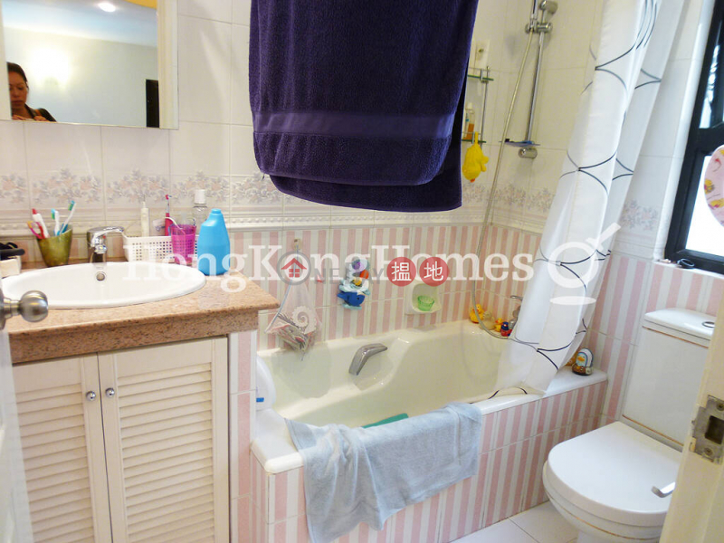 Property Search Hong Kong | OneDay | Residential, Rental Listings 3 Bedroom Family Unit for Rent at Realty Gardens