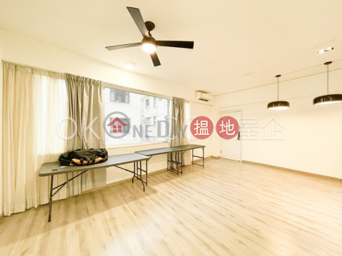 Rare 3 bedroom with balcony & parking | Rental | Felix Villa 豐樂園 _0