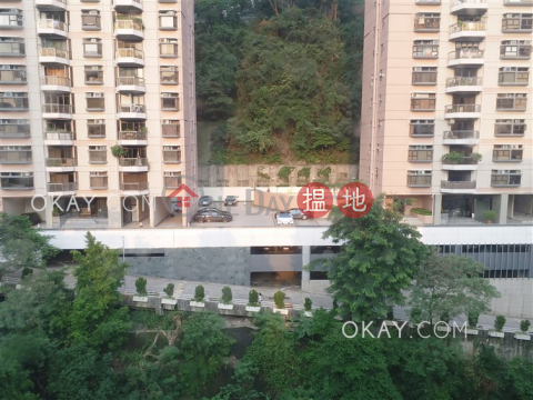 Nicely kept 3 bedroom on high floor with rooftop | Rental | Green View Mansion 翠景樓 _0