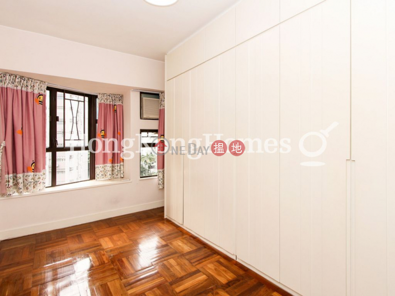 Property Search Hong Kong | OneDay | Residential | Rental Listings | 3 Bedroom Family Unit for Rent at Scenic Garden