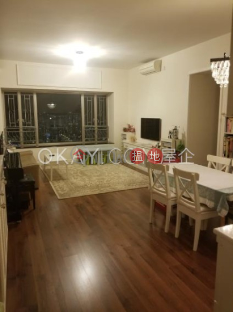 Elegant 3 bedroom in Kowloon Station | Rental | Sorrento Phase 2 Block 2 擎天半島2期2座 _0