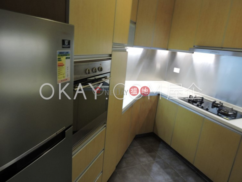 Elegant 3 bedroom in Mid-levels West | Rental | Robinson Place 雍景臺 Rental Listings