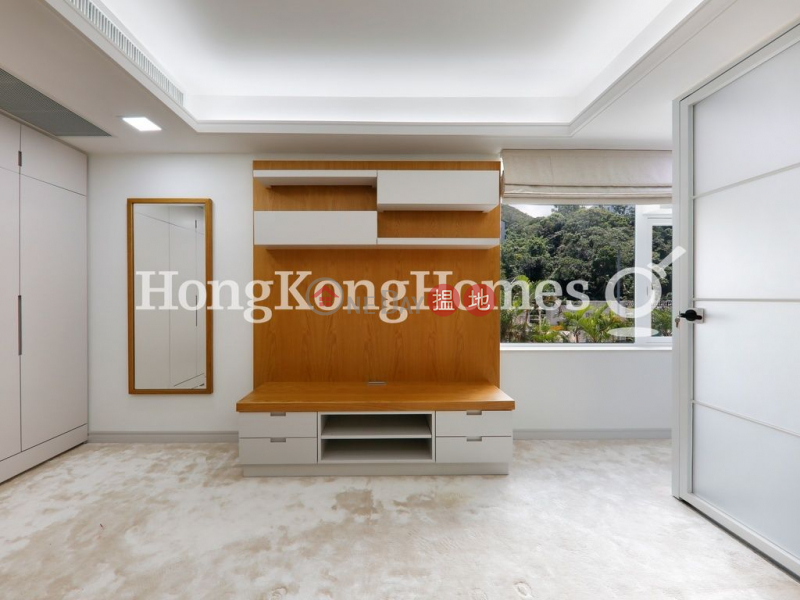 3 Bedroom Family Unit for Rent at Country Villa 28A-28G | Country Villa 28A-28G 駿園 Rental Listings