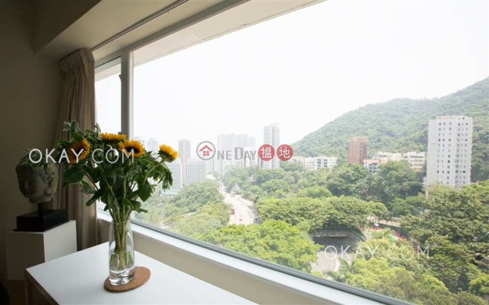 Rare 3 bedroom with parking | For Sale, Y. Y. Mansions block A-D 裕仁大廈A-D座 Sales Listings | Western District (OKAY-S39451)