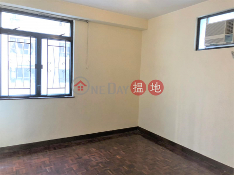 Master Ensuite Bedroom and Renovated, Wing Cheung Court 穎章大廈 | Western District (E80573)_0