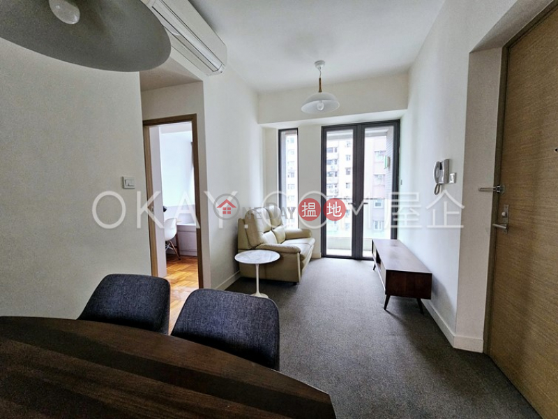 Lovely 2 bedroom with sea views & balcony | Rental | 18 Catchick Street 吉席街18號 Rental Listings