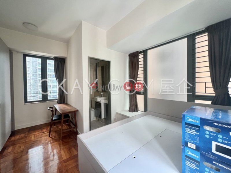 HK$ 27,000/ month 18 Catchick Street Western District | Unique 2 bedroom with balcony | Rental