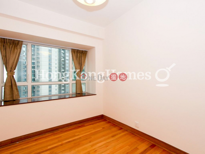 3 Bedroom Family Unit for Rent at Goldwin Heights, 2 Seymour Road | Western District, Hong Kong Rental HK$ 36,000/ month