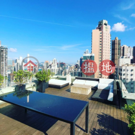 Unique 1 bedroom on high floor with rooftop & parking | For Sale