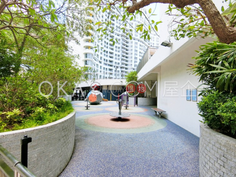 HK$ 84,000/ month | Repulse Bay Apartments, Southern District, Efficient 3 bedroom with sea views, balcony | Rental