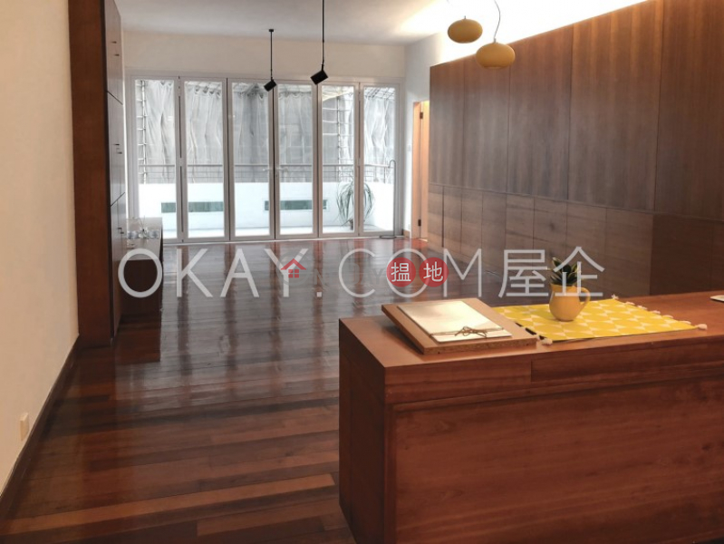 Efficient 2 bedroom with balcony | Rental | Best View Court 好景大廈 Rental Listings