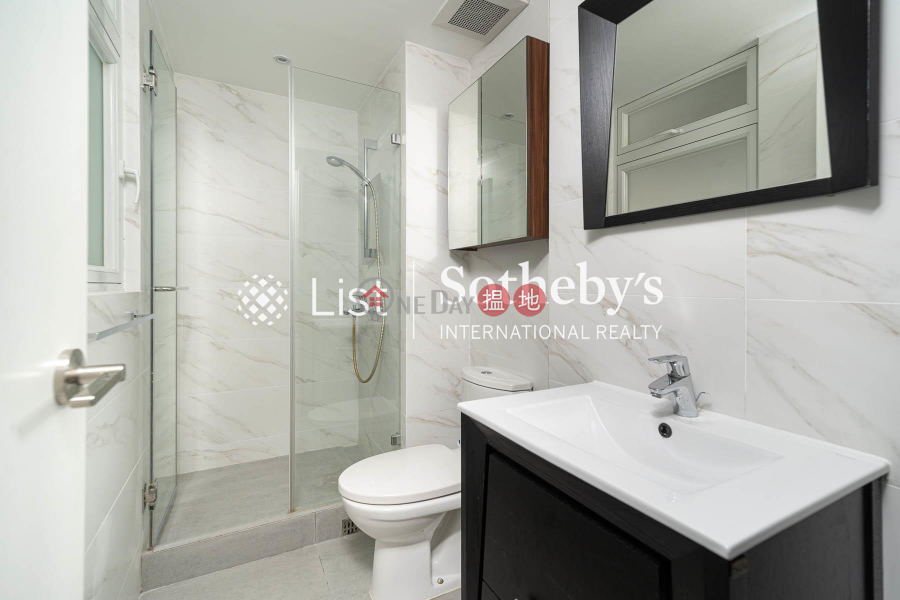 Property Search Hong Kong | OneDay | Residential Rental Listings | Property for Rent at Grand Court with 3 Bedrooms