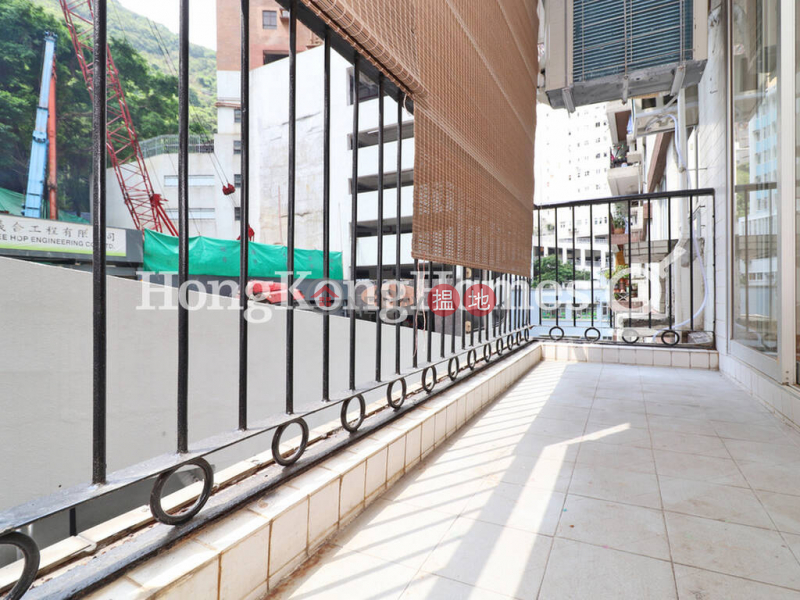 3 Bedroom Family Unit for Rent at Block 2 Phoenix Court, 39 Kennedy Road | Wan Chai District, Hong Kong | Rental | HK$ 30,500/ month