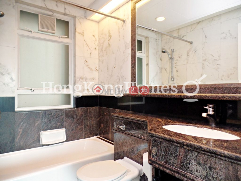 Property Search Hong Kong | OneDay | Residential | Rental Listings 3 Bedroom Family Unit for Rent at Hillsborough Court