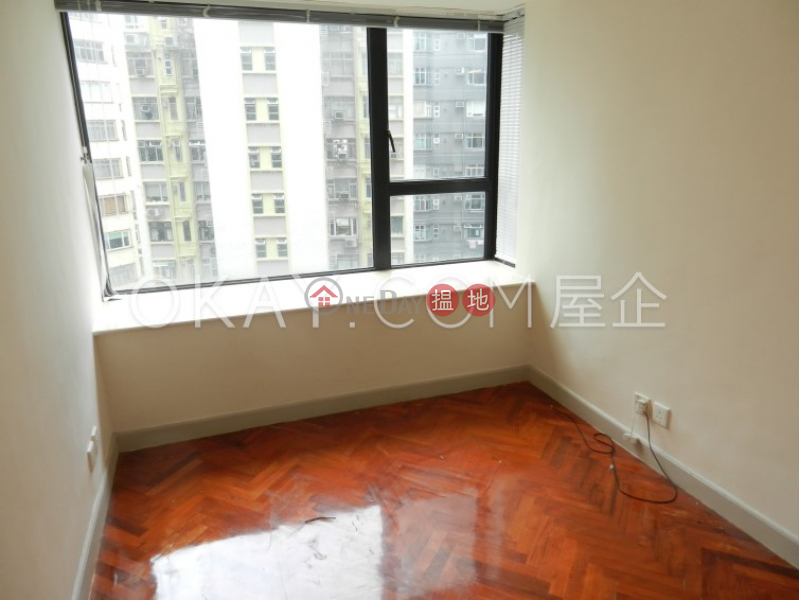 HK$ 35,500/ month, 62B Robinson Road, Western District, Nicely kept 3 bedroom in Mid-levels West | Rental