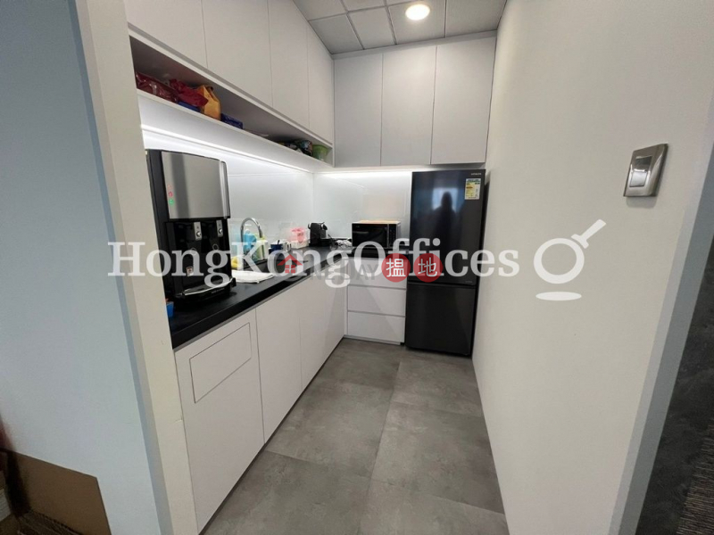 Manulife Financial Centre, Middle Office / Commercial Property | Rental Listings HK$ 72,878/ month