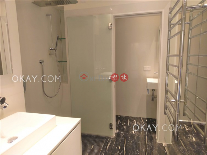 Gorgeous 1 bedroom on high floor with balcony | Rental | Hoi Kung Court 海宮大廈 Rental Listings