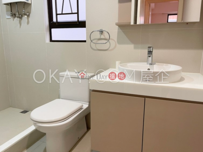 Luxurious 3 bedroom with parking | Rental | 11 Consort Rise | Western District | Hong Kong, Rental | HK$ 38,000/ month