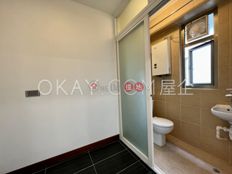 HK$ 56,000/ month, Glory Heights Western District, Unique 3 bedroom in Mid-levels West | Rental