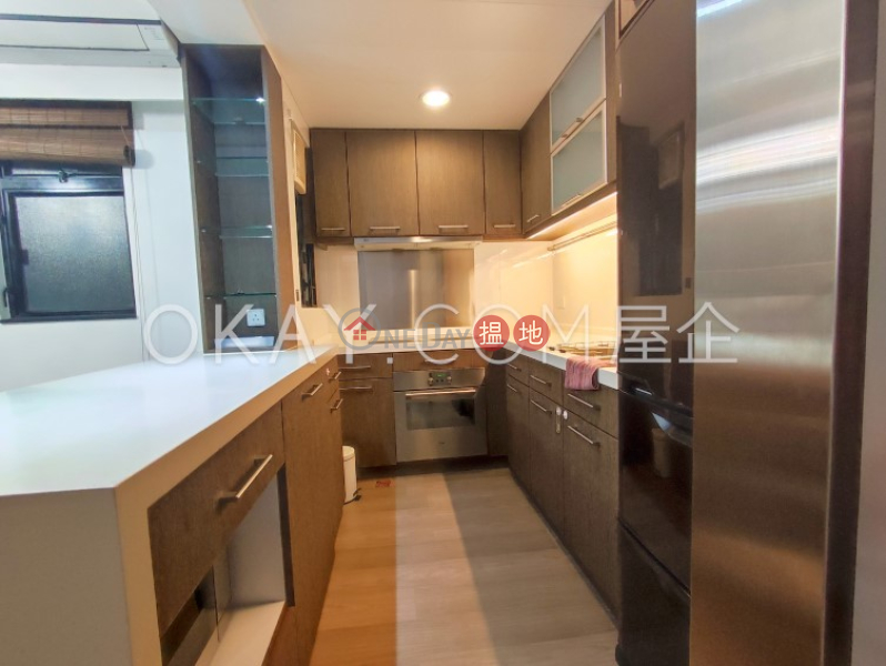 Rare 2 bedroom in Mid-levels West | For Sale | Valiant Park 駿豪閣 Sales Listings