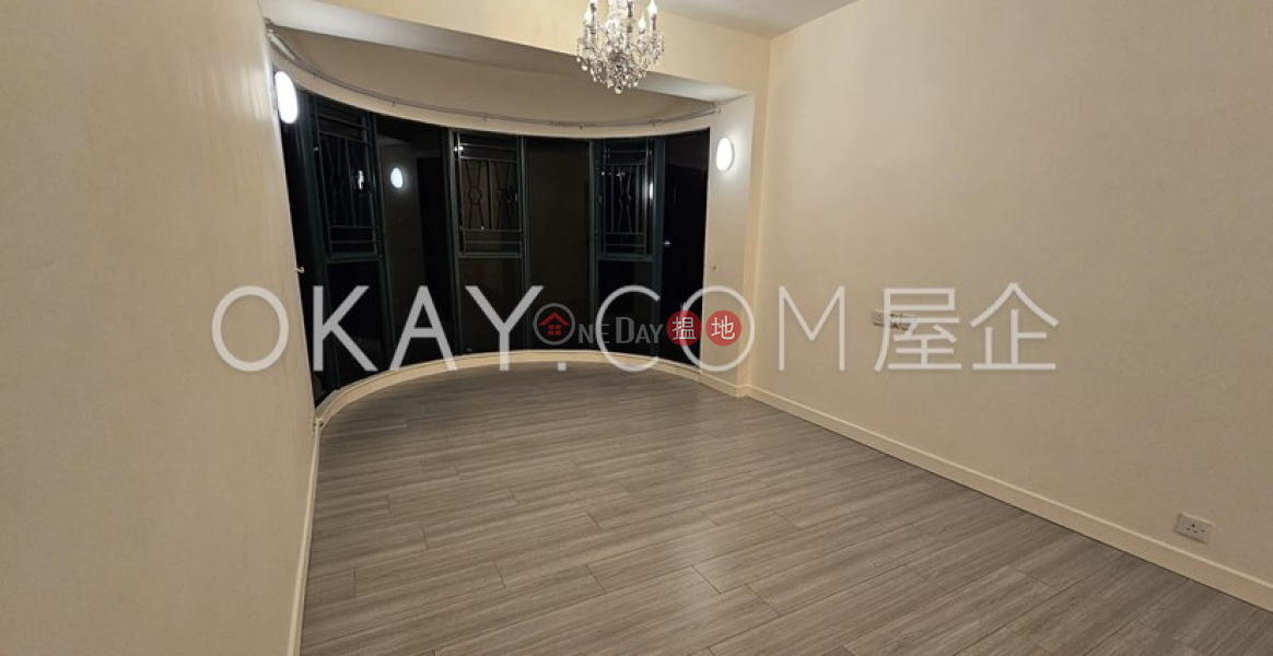 2房1廁,星級會所,連租約發售,連車位曉峰閣出售單位-18舊山頂道 | 中區-香港|出售HK$ 2,000萬