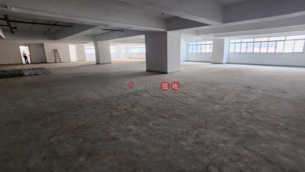 Roxy Industrial Centre Low Industrial, Rental Listings, HK$ 125,436/ month