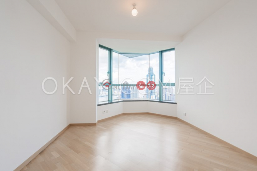 Elegant 3 bedroom on high floor with harbour views | Rental | 80 Robinson Road 羅便臣道80號 Rental Listings