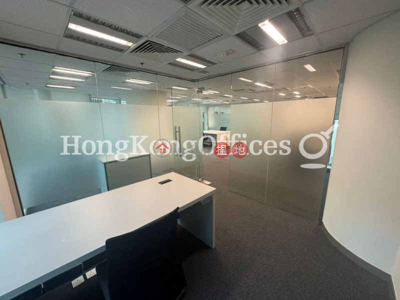 Golden Centre | Middle Office / Commercial Property, Rental Listings | HK$ 97,152/ month