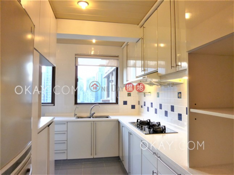 HK$ 55,000/ month Camelot Height Eastern District | Gorgeous 3 bedroom with balcony & parking | Rental