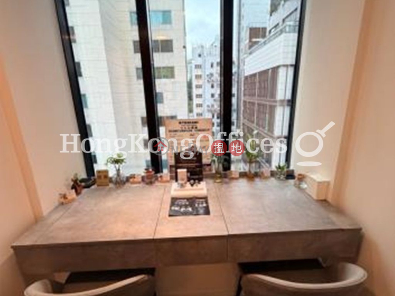 HK$ 42,004/ 月|The Plaza LKF|中區|The Plaza LKF寫字樓租單位出租