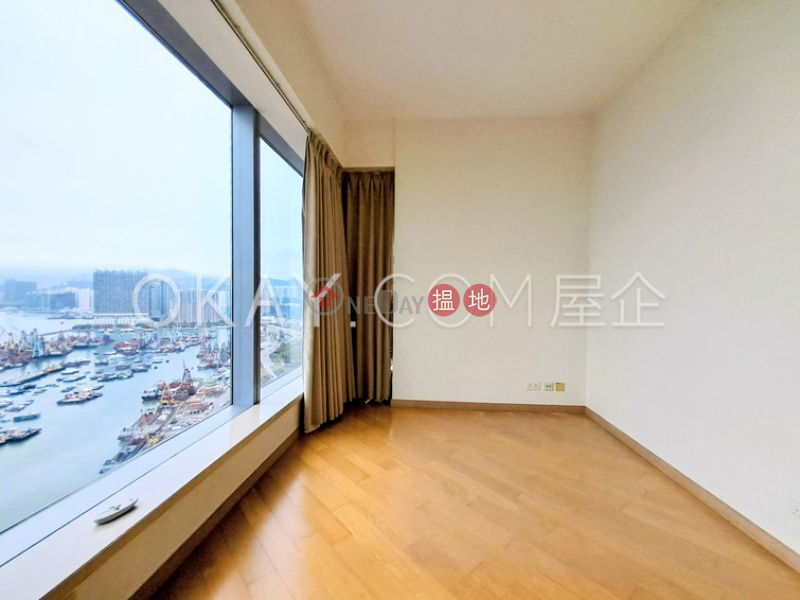 Property Search Hong Kong | OneDay | Residential | Rental Listings, Gorgeous 3 bedroom in Kowloon Station | Rental