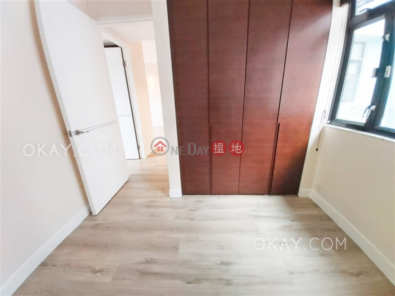 Unique 2 bedroom in Mid-levels West | Rental | Golden Valley Mansion 金谷大廈 Rental Listings