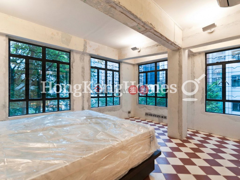 HK$ 68,000/ month | 40-42 Circular Pathway, Western District, 2 Bedroom Unit for Rent at 40-42 Circular Pathway