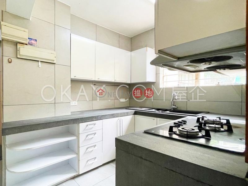 Charming 3 bedroom with balcony | Rental, Lim Kai Bit Yip 濂溪別業 Rental Listings | Western District (OKAY-R97021)