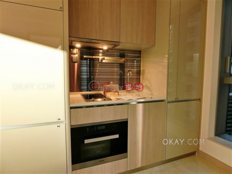 Unique 1 bedroom with balcony | Rental, King\'s Hill 眀徳山 Rental Listings | Western District (OKAY-R301776)