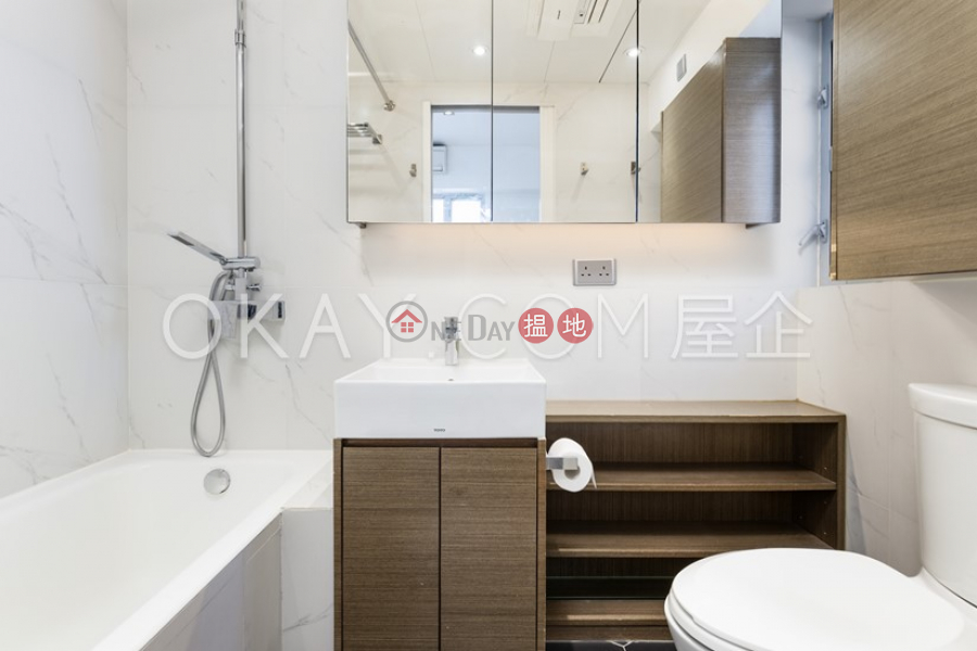 HK$ 15M, Chong Yuen, Western District, Efficient 2 bedroom on high floor with parking | For Sale