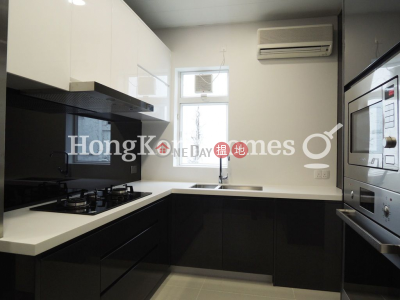 Property Search Hong Kong | OneDay | Residential, Sales Listings | 3 Bedroom Family Unit at Floral Villas | For Sale
