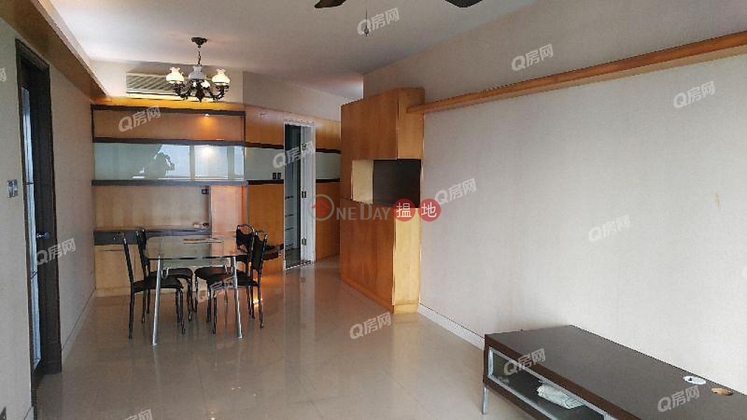 The Victoria Towers | 3 bedroom Mid Floor Flat for Sale | The Victoria Towers 港景峰 Sales Listings
