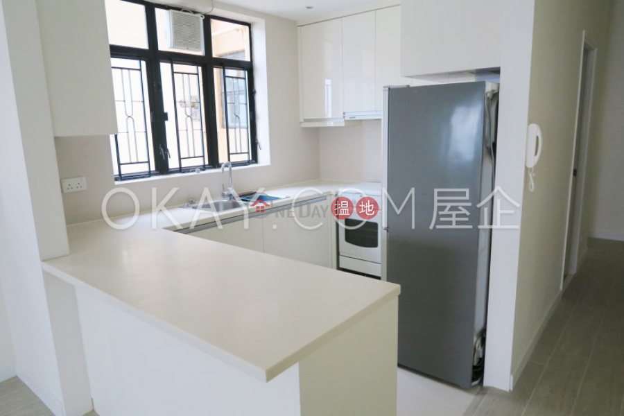 HK$ 30,000/ month, Discovery Bay, Phase 4 Peninsula Vl Crestmont, 48 Caperidge Drive, Lantau Island Nicely kept 3 bedroom on high floor with sea views | Rental