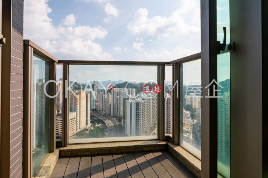 Practical 2 bedroom on high floor with balcony | For Sale | I‧Uniq ResiDence 譽都 Sales Listings