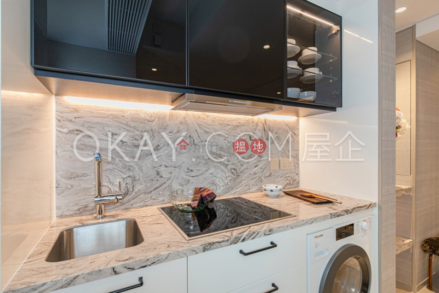 HK$ 69,800/ month | V Causeway Bay Wan Chai District | Exquisite 2 bedroom with terrace | Rental