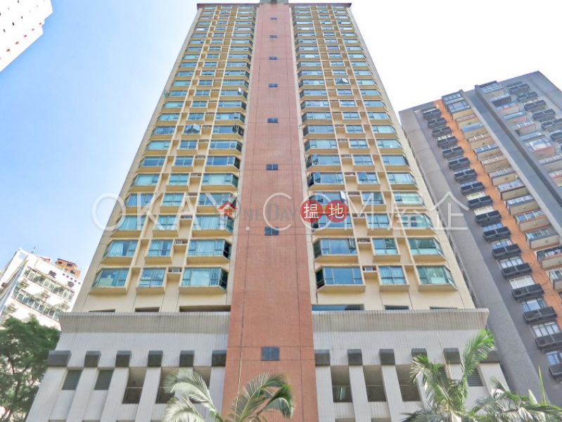 Luxurious 3 bedroom on high floor with parking | For Sale 17-19 Tai Hang Road | Wan Chai District | Hong Kong | Sales, HK$ 13M