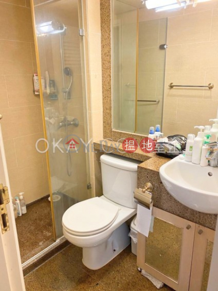 HK$ 8.2M Queen\'s Terrace | Western District | Generous 1 bedroom on high floor | For Sale