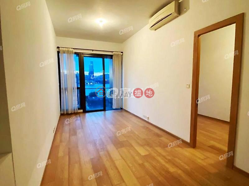 The Gloucester | 2 bedroom Low Floor Flat for Sale, 212 Gloucester Road | Wan Chai District Hong Kong | Sales | HK$ 18.8M